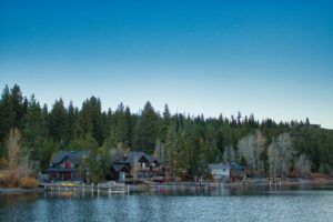 seasonal-home-cottage-maintenance-tips